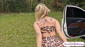 Rugged stud ravishes mature cougar on car trunk (full XXX session on SheerX)