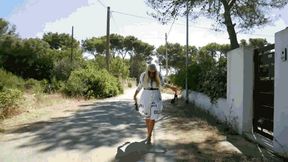 Walking on tiptoes WMV (1920x1080) FHD