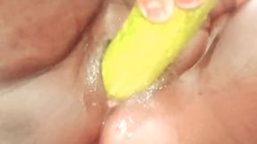 Midday mistress gets pounded in the powder room &mdash;  hubby blissfully oblivious