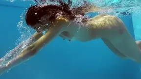Yenifer Chacon - Big Ass Latina Swimming