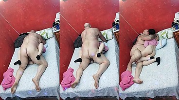 NOVINHA SAFADA ADORA DAR PARA O COROA QUER TODOS OS DIAS SAFADA