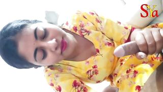 Desi College girlfriend fuck in oyo (Hindi audio)
