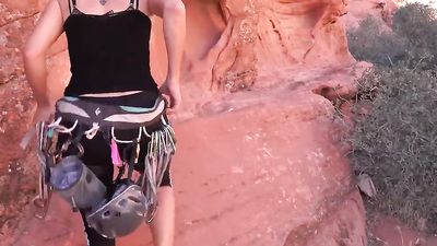 Outdoor Fucking Sexy Amateur Cougar POV