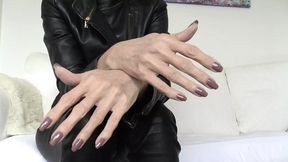 German beauty Lady Victoria Valente tantalizes with her beautiful hands