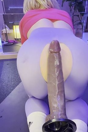 Sissy Elvi Lynx Anal Rides Extra Long Dildo Balls Deep