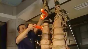 ed preggo Yuri Matsushima receives hot wax ment