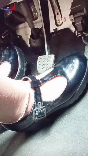 Hairy Legs Pedal Pumping