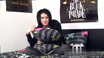 Local gay emo sex Cute emo Mylo Fox joins homoemo in his first ever