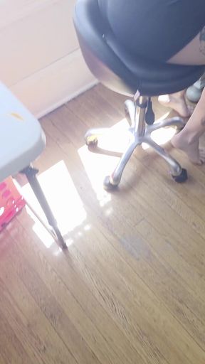Amateur teen takes a wedgie with pride
