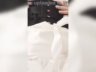 Get on your knees and clean up my cutie dong