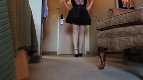 Sissy Ray's Purple Corset & Black Skirt 2