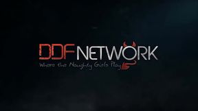 Finest Tootsie Moments - Brunette Babe Gives Footjob in 4K