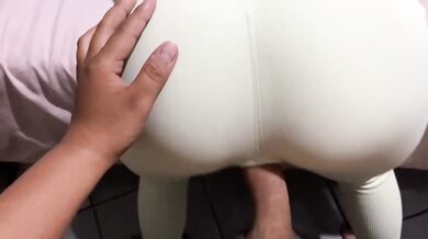 Salí del gym y me rompieron los leggings cabalgando