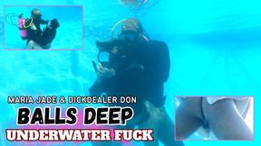 Balls Deep, Breath Shared: An Underwater Fuck - Maria Jade & Dickdealer Don 1080 HD