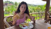 Girl Asks Waiter to Cover Her Face with Cum in Public Cafe to Eat Burger