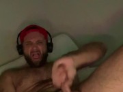 Edging looking at ass and feet on twitter- huge 💦in balls-no release in 4 days-give u a facial??