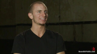 Sebastian Keys, Randall O'Reilly y Brenn Wyson atados y follados en un humillante gangbang BDSM