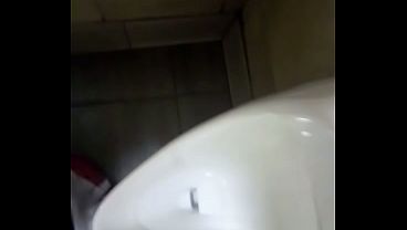 Mia R. Starks Sex Educator -Mia Can Pee from Her Poontang Standing Up as Males Were Once Only Known to Stand Up with Urination from Prickers