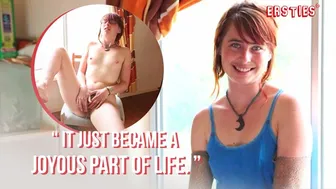 Natural redhead Ezmerelda rubs her full bush hairy pussy