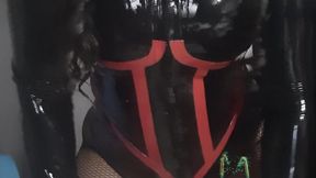 Worship Goddess Latex 1