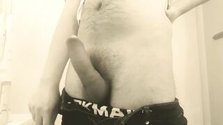 Watch Pornstar Astronaut69x jerk off and take it in the ass like a champ