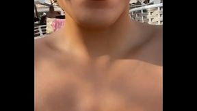 Pool party Je ne vous oublie pas Mais je capte tr&egrave_s mal Du coup ...