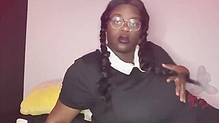 Black Slut Is Double Penetrating Herself While Squirting