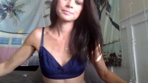 Giana Talks About Jerky
