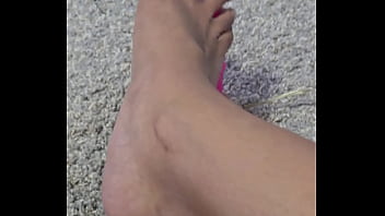 Size 11 Non-Pedicured Footjob On 7 Inch Dildo!!