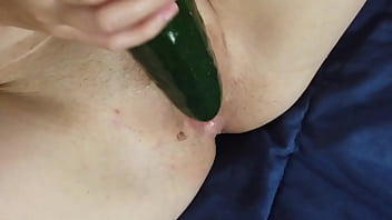 Sara Blonde food porn and crazy fetish