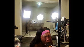 Work this pussy out