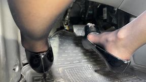 Pedal Pumping with the Ukrainian Goddess