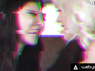 Do U Think U're A Lesbo, Also?