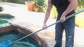 Massage-Parlor: The Pool Boy