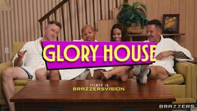 Brazzers Exxtra featuring Kira Noir and Isa Bella's fmm video