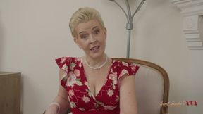 Step-Aunt Bobbi Shay's Late Night XXX Session with You (POV)