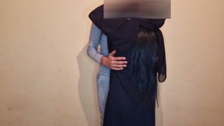 به ملاقات دوستی رفتم که جلباب شرعی دارد