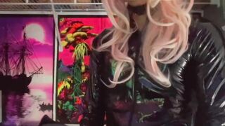 Sissy in Spandex Catsuit Jerks and Demonstrates Bum