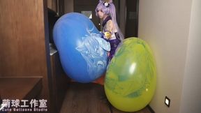 4 Weather Balloons – Paired Inflation Until the Final Burst at the Entryway [Low-Res]