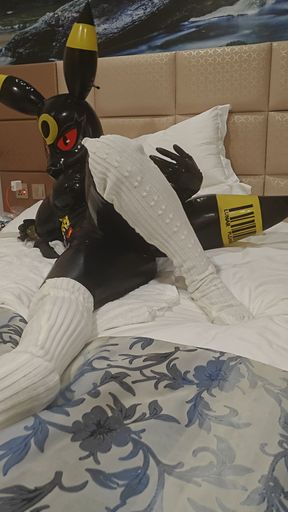 First attempt at dildo insertion