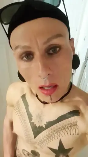 Showing off My Beautiful Dick