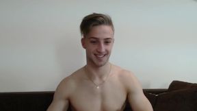 Lee Weigh Private Show