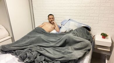 Wife shared bed with husband's friend after the party threesome