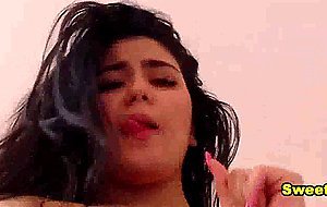 Curvy Hot Babe Masturbate Hard