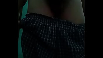 Thủy ơi! Anh nứng qu&aacute_. Em b&uacute_ anh nha