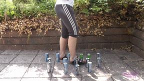 Sneaker-Girl Akira - Some Cans