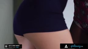 Bullied Teen 18+ Khloe Kapri Is Cheered Up By Horny Popular Girl Gia Derza In The Bathroom