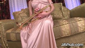 Skinny Girl Scream While Rubbing Pussy Into Big Cock