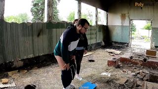 Blogger bimbos pounded a dude into a abandoned place(pegging cum)