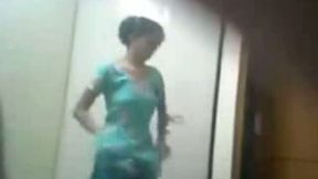 My Indian GF is always horny and she loves it when I finger bang her muff